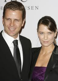 May 25, 2021 · hansi flick ist für sein bodenständiges auftreten bekannt. Oliver Bierhoff Steckbrief News Bilder Gala De