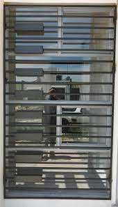 Instalación de proyecto o 12/agosto/14 regio protectores protectores para ventanas, puertas principales, portones y barandales, automatizaciones, herrería contemporánea y diseño blog: Proteccion De Ventana Villas Buganvilia Rejas Modernas Rejas Para Ventanas Modernas Protecciones Para Ventanas