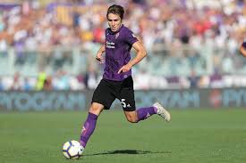Born 25 october 1997) is an italian professional footballer who plays for serie a club juventus, on loan from fiorentina. Fiorentina Owner Claims Federico Chiesa Can Leave If The Right Offer Is Made