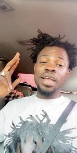 Fameye sings his version