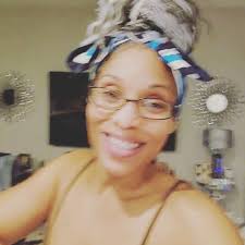 #adinahoward #justadina #adina2020 #auntyadina #Godsfavorite #Godgifted  #attitudeofgratitude #blessedbeyondmeasure #marinatedindivinefavor  #lovelightandblessings #stayhomestaysafe #stopthespread