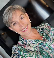 My work in Madrid is done ✔️ I've spent the week with some incredible women  facilitating a #womeninleadership programme.