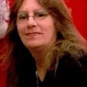 Barbara Petri's Instagram, Twitter & Facebook