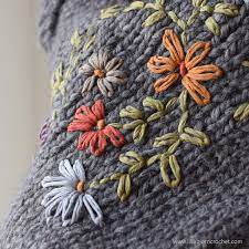 Www.joannesweb.comjust a small tutorial on how to embroider over your knitted project. Frida Shawl And My Embroidery On Knit Adventure Lillabjorn S Crochet World