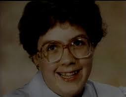 Peggy Gill's Instagram, Twitter & Facebook