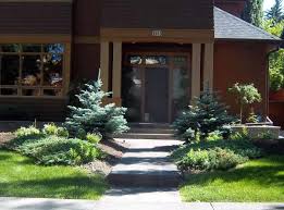 Pictures of to landscape a small front yard. Frontyard Landscaping