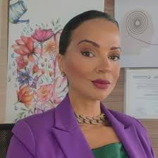 Dra. Ana Paula de Oliveira Ferreira opiniões