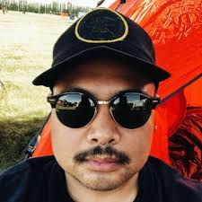 Caitlin Pullen-Kelly (@caitlinpullen)