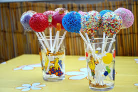 Die cake pops halten sich etwa eine woche im kühlschrank oder zwei tage bei raumtemperatur. Meine Ersten Cake Pops Rezepte Fur Familien Baby Kind Und Meer