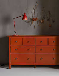 Ikea Les 20 Meilleures Idees Du Tout Nouveau Catalogue Elle Decoration Commode Rouge Deco Chambre Couleur Decoration Maison