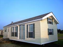 Live large in your own park model tiny home! 1989 Skylark 3 Bedroom Jack Jill Park Model Youtube