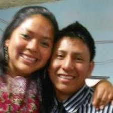 Listen to Vueltas by KikePavon in KIKE PAVON playlist online for free