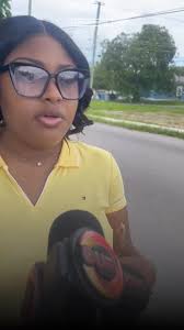 Rosinique Dames reflects