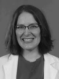 Amelia Bronson's Instagram, Twitter & Facebook