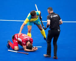 De rode kaart van floris de ridder was cynisch gezegd een passend einde van het seizoen van de hockeyers van kampong. Primeur In Belgische Sport Na De Gele De Rode De Groene N Het Nieuwsblad Mobile