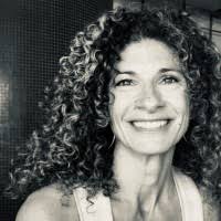 Vicky Newton Email & Phone Number