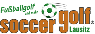 You get to use your creativity and place the hole anywhere you want. Fussballgolf Soccergolf Spielen Soccergolf Lausitz