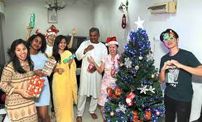 Federal/national holidays (13) common local holidays (32) local holidays (4) important observances (4) seasons (4) major hinduism (0). Family Celebrates All Festive Seasons The Star