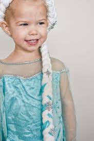 Tiara inspirada no cabelo da Elsa do Filme Frozen