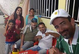 colegas de farra curtindo em miguel calmon