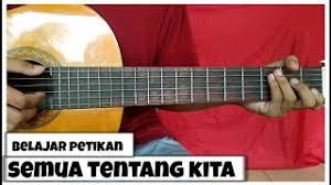 Learn the song with the online tablature player. Chords For Chord Gitar Semua Tentang Kita Peterpen