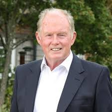 Morgan Castle's Instagram, Twitter & Facebook