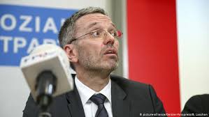 Ebenso werde er sein nationalratsmandat niederlegen. Alle Fpo Minister Verlassen Osterreichs Regierung Aktuell Europa Dw 20 05 2019