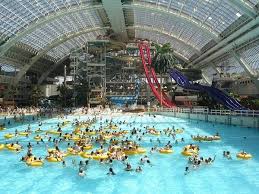 Top 10 Largest Water Parks In The World With Pictures Water Park Sleeping Bear Dunes Indoor Waterpark