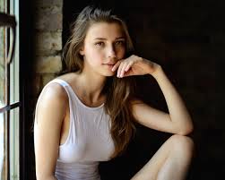 See more ideas about iphone wallpaper, attractive wallpapers, phone wallpaper. Beautiful Girl Photo Full Screen 1280x1024 Download Hd Wallpaper Wallpapertip