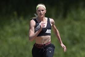 According to our records, she has no children. Wholehogsports Morris Improves World Best Mark