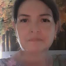 RODÉATE DE GIGANTES! Acepto que tuve miedo, pero jamás me mantengo  asustado, he peleado con los JUDAS pero querido recueda que ellos solitos  se ahorcan. Hoy te digo: ¡AFÉRRATE! Aférrate con acento,