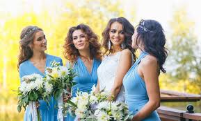 Scegli la consegna gratis per riparmiare di più. Vestiti Per La Testimone Della Sposa 5 Idee Da Copiare