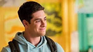 Never Have I Ever Ben Actor Opens Up About Season 3 Cliffhanger Ending