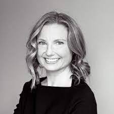 Laura Vierling's Instagram, Twitter & Facebook