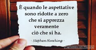 Ci Lascia In Questo Giorno Stephen Hawking Le Frasi Piu Belle Dei Libri Blog Frasi Recensioni Trame Citazioni Autori Consigli Per Gli Amanti Della Lettura
