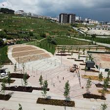 Açılışla ilgili paylaşım yapan i̇stanbul valisi ali yerlikaya, i̇stanbul'a nefes aldıran yeşil alanlarımız çoğalıyor. Pendik Millet Bahcesi Pendik Te Bahce