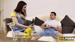 SIS.PORN. Chick wants money and it takes just to be drilled by stepbrother  to earn some - XNXX.COM