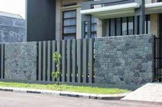 Pagar tembok minimalis adalah bagian yang vital ketika anda hendak membangun sebuah rumah. 31 Desain Model Pagar Tembok Minimalis Modern Elegan Ideas House Design Compound Wall Design Fence Design