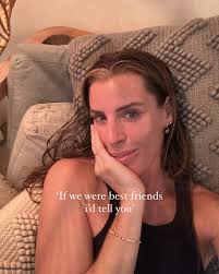 Carly Rowena (@carlyrowena) • Instagram photos and videos