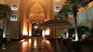 Pin On صور مطاعم و إماكن حول العالم