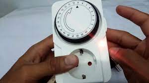May 12, 2020 · untuk pemasangan timer ke beban lampu perlu diingat bahwa jika beban lampu tidak sama atau tidak sesuai spesifikasi kemanpuan kontak timer maka anda harus memakai relay atau kontaktor,atau segala macam jenis saklar agar timer lebih awet dan tahan lama. Cara Setting Timer Analog 24 Jam Merk Kenmaster Youtube