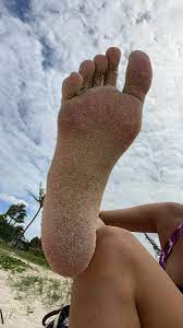 Big and dirty feet - FeetPlaza