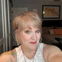 Victoria Couch's Instagram, Twitter & Facebook