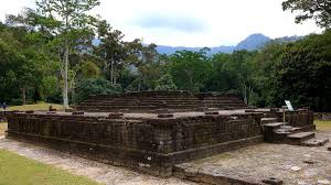 0 ratings0% found this document useful (0 votes). Jom Go Emerald Rivers Oysters And Archaeology