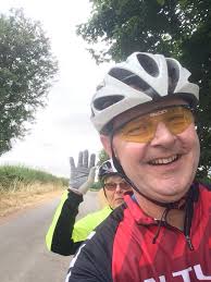 Tandem bike ride with self-driving car aspirations