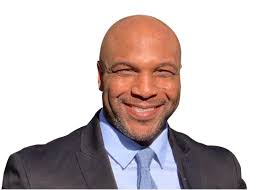 Travis Prentice's Instagram, Twitter & Facebook