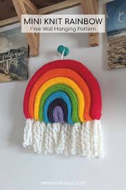 Mini Knit Rainbow Wall Hanging Free Pattern Savlabot In 2020 Circular Knitting Machine Knit Decor Knitting