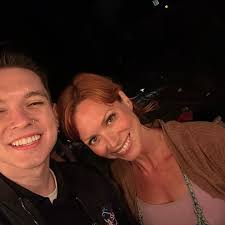 𝕋𝕠𝕞𝕞𝕪 𝕃𝕒𝕤𝕤𝕚𝕥𝕖𝕣