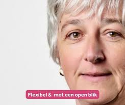 🌟 Patricia Decoster in de kijker! 🌟 In het magazine van Netwerk  Verpleegkunde vertelt Patricia Decoster, verpleegkundige bij Zorggroep  Sint-Kamillus, over haar passie voor zorg en haar carrièrepad. Met haar  ervaring in