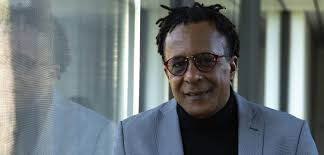 Tony Gordon, vencedor do The Voice Brasil, faz show para convidados  Soberana neste sábado